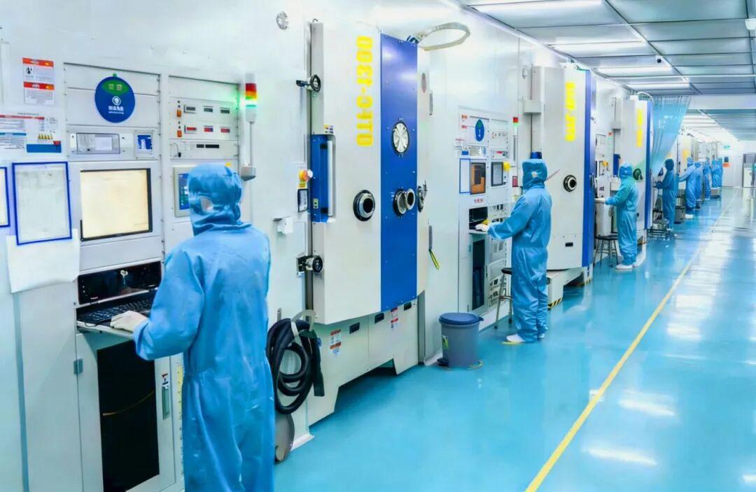 麦乐克突破硫系玻璃DLC镀膜技术，实现批量供货