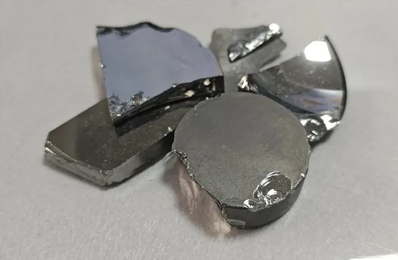 什么是红外滤光片？它的特性和用途都有哪些？